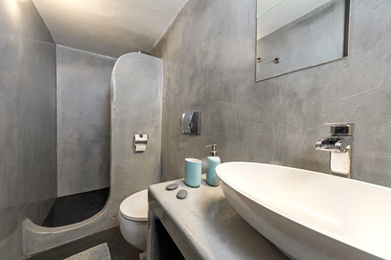 The Luna Suite Emporio  Exterior photo